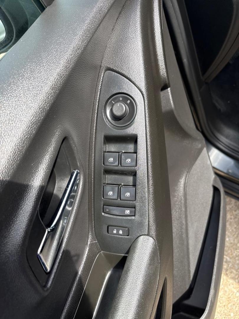 2019 GRAY CHEVROLET TRAX LS (3GNCJNSB2KL) with an 1.4L engine, Automatic transmission, located at 503 First Street, Canonsburg, PA, 15317, (724) 745-0566, 40.266006, -80.178413 - Photo#22