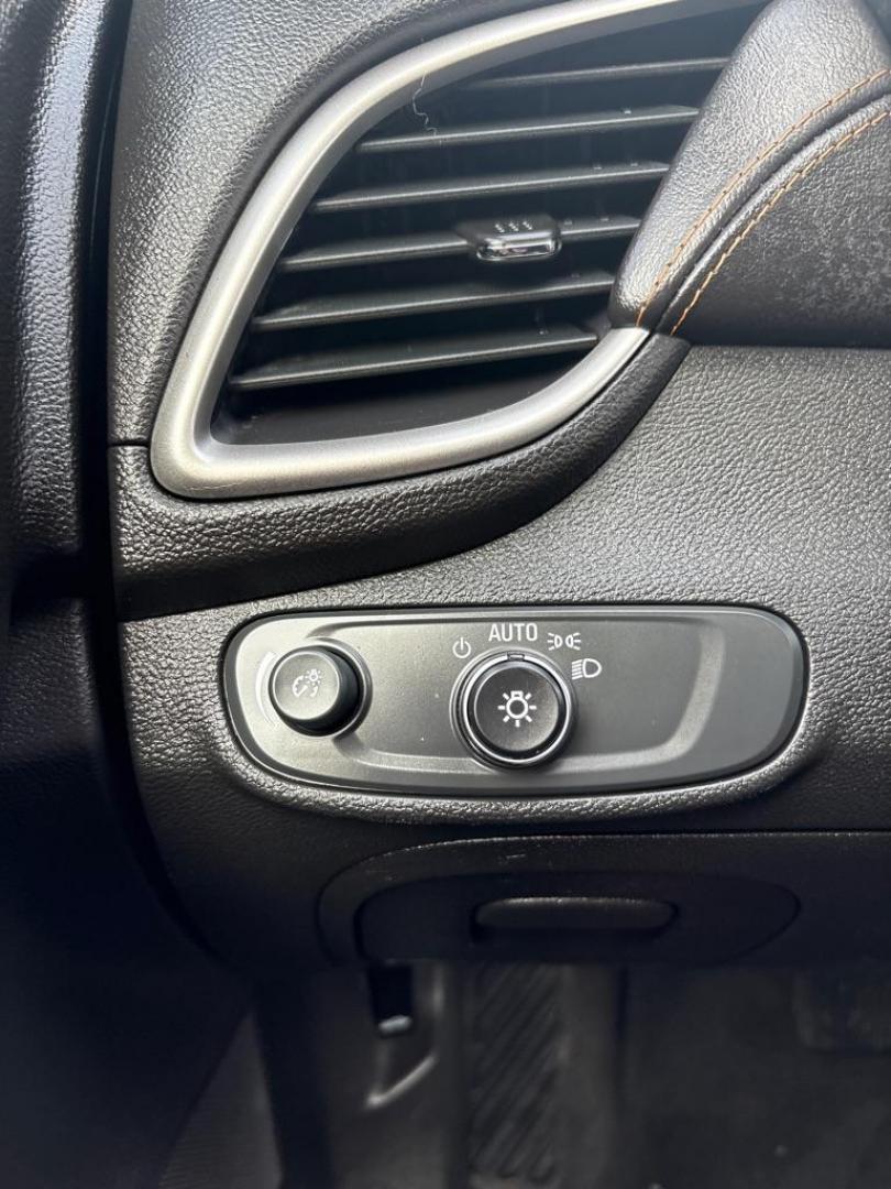 2019 GRAY CHEVROLET TRAX LS (3GNCJNSB2KL) with an 1.4L engine, Automatic transmission, located at 503 First Street, Canonsburg, PA, 15317, (724) 745-0566, 40.266006, -80.178413 - Photo#26