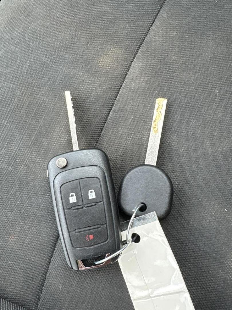 2019 GRAY CHEVROLET TRAX LS (3GNCJNSB2KL) with an 1.4L engine, Automatic transmission, located at 503 First Street, Canonsburg, PA, 15317, (724) 745-0566, 40.266006, -80.178413 - Photo#35