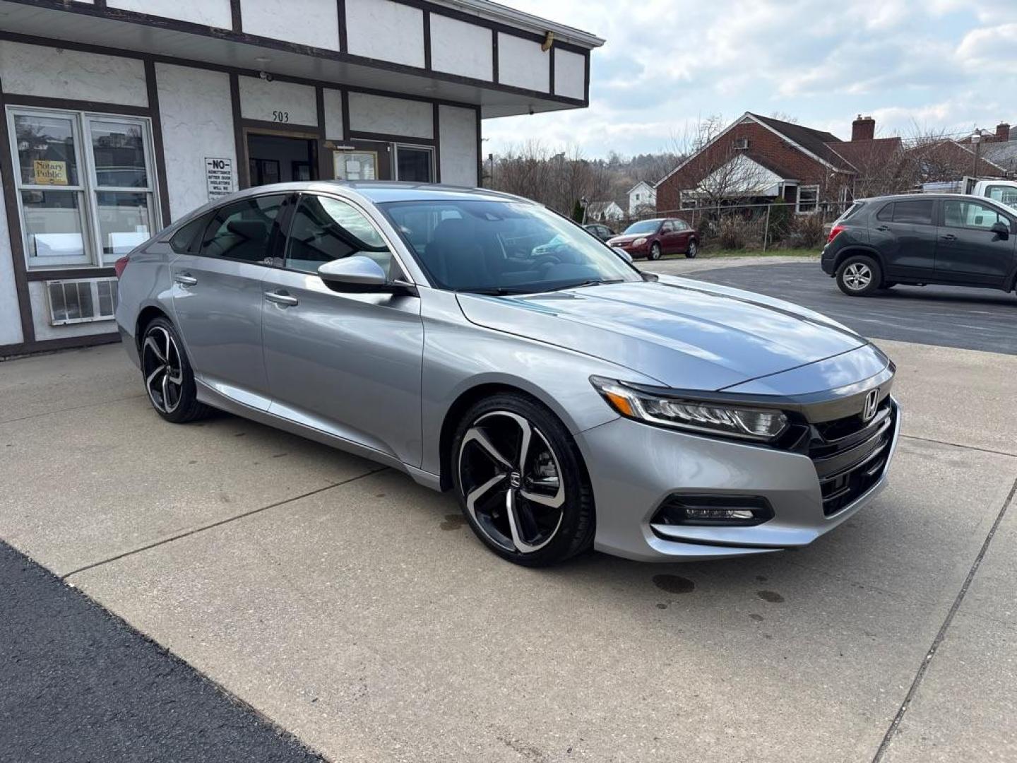 2020 SILVER HONDA ACCORD SPORT (1HGCV1F33LA) with an 1.5L engine, Continuously Variable transmission, located at 503 First Street, Canonsburg, PA, 15317, (724) 745-0566, 40.266006, -80.178413 - Photo#6