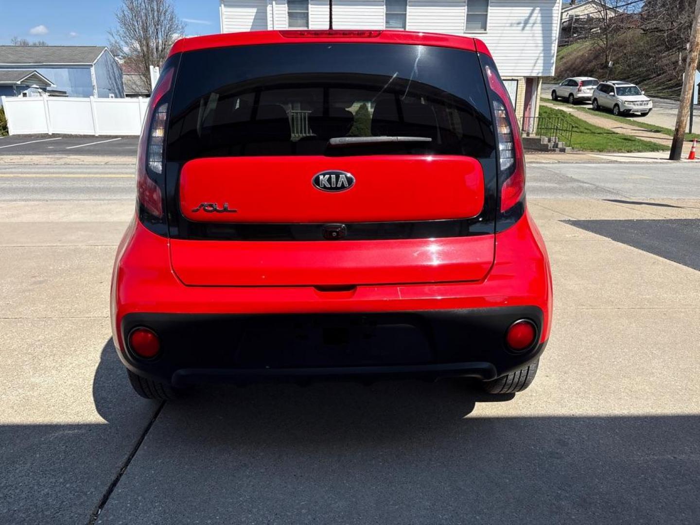 2019 RED KIA SOUL (KNDJN2A26K7) with an 1.6L engine, Automatic transmission, located at 503 First Street, Canonsburg, PA, 15317, (724) 745-0566, 40.266006, -80.178413 - Photo#3