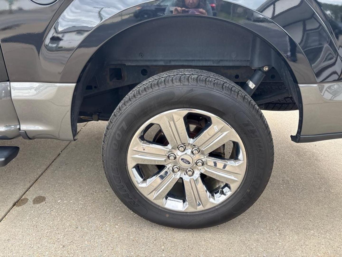 2018 BLACK FORD F150 SUPERCREW (1FTEW1EGXJK) with an 3.5L engine, Automatic transmission, located at 503 First Street, Canonsburg, PA, 15317, (724) 745-0566, 40.266006, -80.178413 - * 2 OWNER * CLEAN CARFAX * 4WD * LOCKING TAILGATE * REMOTE START * BACK UP CAMERA * SUPER CLEAN * TOW PACKAGE W/ INTEGRATED TRAILER BRAKE * NAVIGATION * SPRAY IN BED LINER WE FINANCE! APPLY ONLINE: WWW.USEDCARSCANONSBURGPA.COM CALL US: 724-745-0566 TEXT US: 724-825-1817 - Photo#11