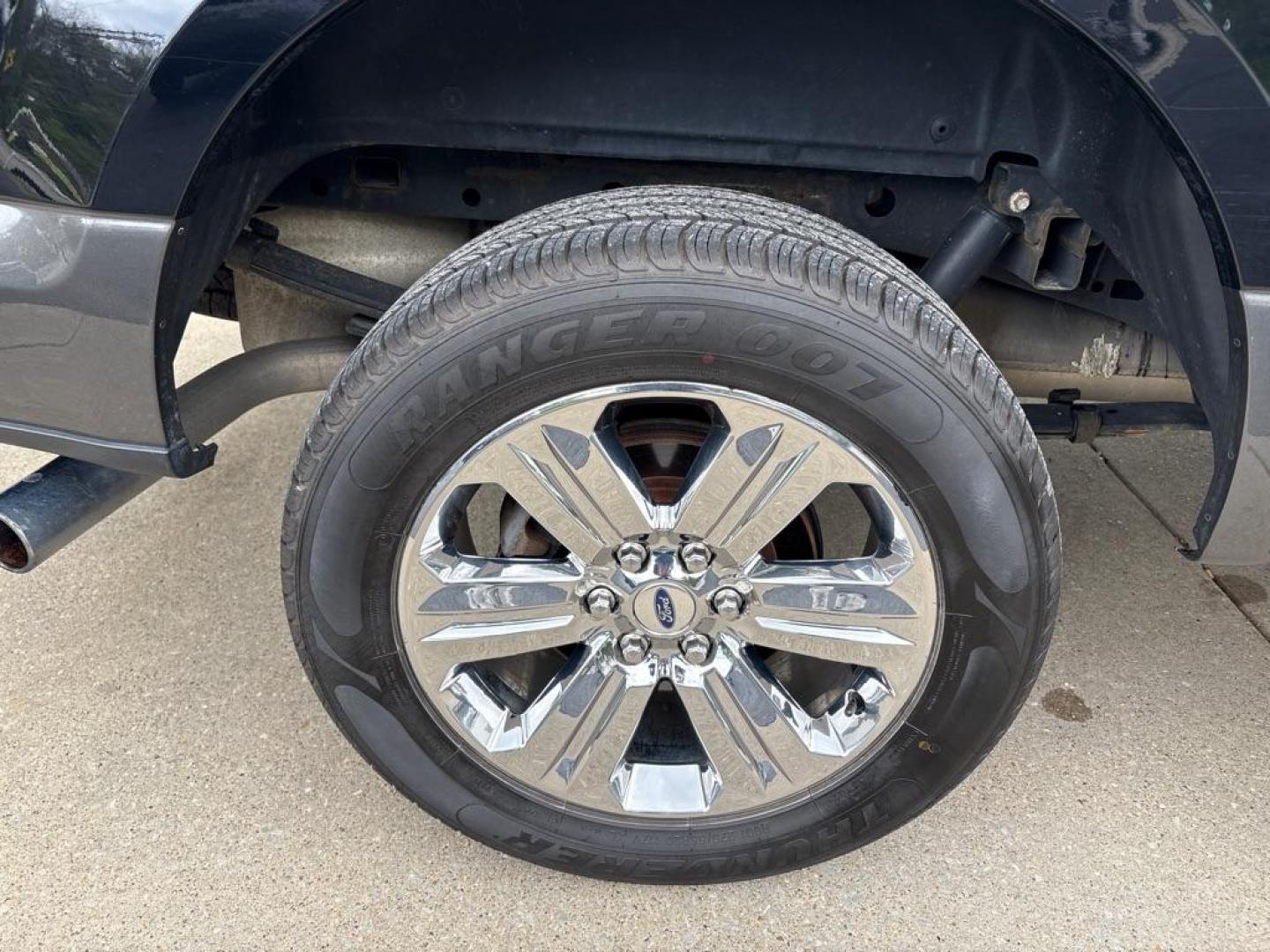 2018 BLACK FORD F150 SUPERCREW (1FTEW1EGXJK) with an 3.5L engine, Automatic transmission, located at 503 First Street, Canonsburg, PA, 15317, (724) 745-0566, 40.266006, -80.178413 - * 2 OWNER * CLEAN CARFAX * 4WD * LOCKING TAILGATE * REMOTE START * BACK UP CAMERA * SUPER CLEAN * TOW PACKAGE W/ INTEGRATED TRAILER BRAKE * NAVIGATION * SPRAY IN BED LINER WE FINANCE! APPLY ONLINE: WWW.USEDCARSCANONSBURGPA.COM CALL US: 724-745-0566 TEXT US: 724-825-1817 - Photo#12