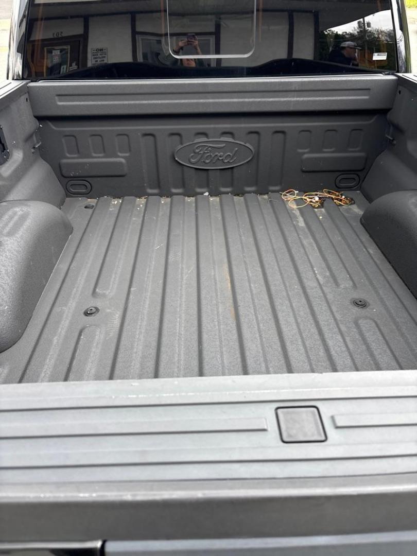 2018 BLACK FORD F150 SUPERCREW (1FTEW1EGXJK) with an 3.5L engine, Automatic transmission, located at 503 First Street, Canonsburg, PA, 15317, (724) 745-0566, 40.266006, -80.178413 - * 2 OWNER * CLEAN CARFAX * 4WD * LOCKING TAILGATE * REMOTE START * BACK UP CAMERA * SUPER CLEAN * TOW PACKAGE W/ INTEGRATED TRAILER BRAKE * NAVIGATION * SPRAY IN BED LINER WE FINANCE! APPLY ONLINE: WWW.USEDCARSCANONSBURGPA.COM CALL US: 724-745-0566 TEXT US: 724-825-1817 - Photo#15