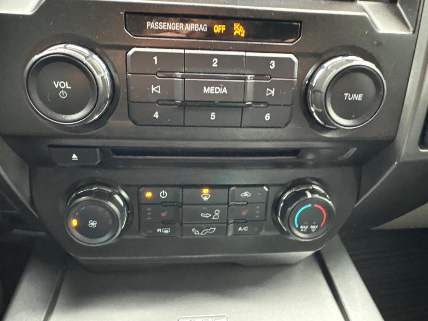 2018 BLACK FORD F150 SUPERCREW (1FTEW1EGXJK) with an 3.5L engine, Automatic transmission, located at 503 First Street, Canonsburg, PA, 15317, (724) 745-0566, 40.266006, -80.178413 - * 2 OWNER * CLEAN CARFAX * 4WD * LOCKING TAILGATE * REMOTE START * BACK UP CAMERA * SUPER CLEAN * TOW PACKAGE W/ INTEGRATED TRAILER BRAKE * NAVIGATION * SPRAY IN BED LINER WE FINANCE! APPLY ONLINE: WWW.USEDCARSCANONSBURGPA.COM CALL US: 724-745-0566 TEXT US: 724-825-1817 - Photo#37