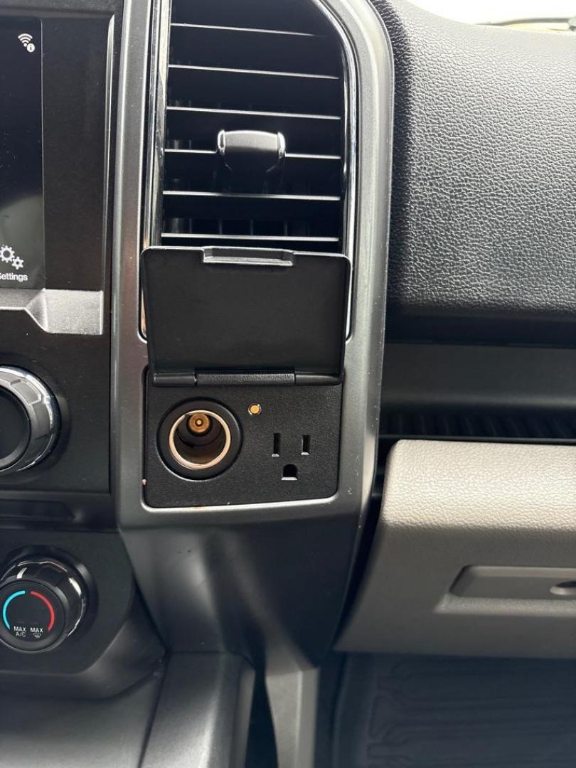 2018 BLACK FORD F150 SUPERCREW (1FTEW1EGXJK) with an 3.5L engine, Automatic transmission, located at 503 First Street, Canonsburg, PA, 15317, (724) 745-0566, 40.266006, -80.178413 - * 2 OWNER * CLEAN CARFAX * 4WD * LOCKING TAILGATE * REMOTE START * BACK UP CAMERA * SUPER CLEAN * TOW PACKAGE W/ INTEGRATED TRAILER BRAKE * NAVIGATION * SPRAY IN BED LINER WE FINANCE! APPLY ONLINE: WWW.USEDCARSCANONSBURGPA.COM CALL US: 724-745-0566 TEXT US: 724-825-1817 - Photo#40