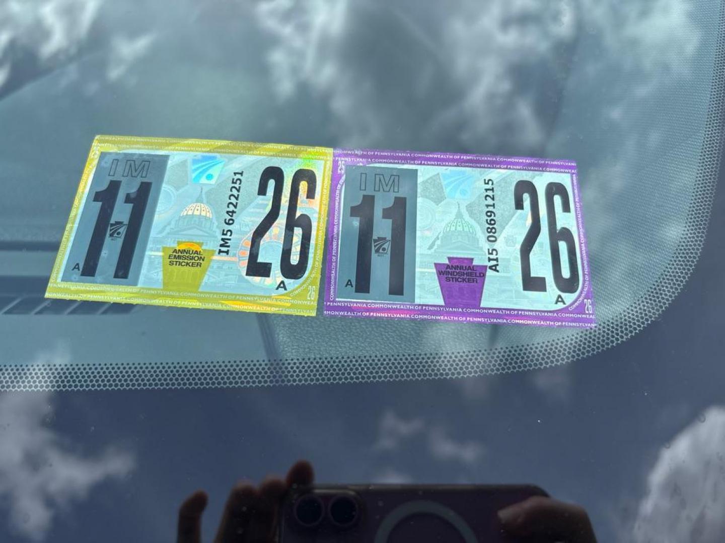 2017 GOLD FORD EXPLORER XLT (1FM5K8D85HG) with an 3.5L engine, Automatic transmission, located at 503 First Street, Canonsburg, PA, 15317, (724) 745-0566, 40.266006, -80.178413 - Photo#8