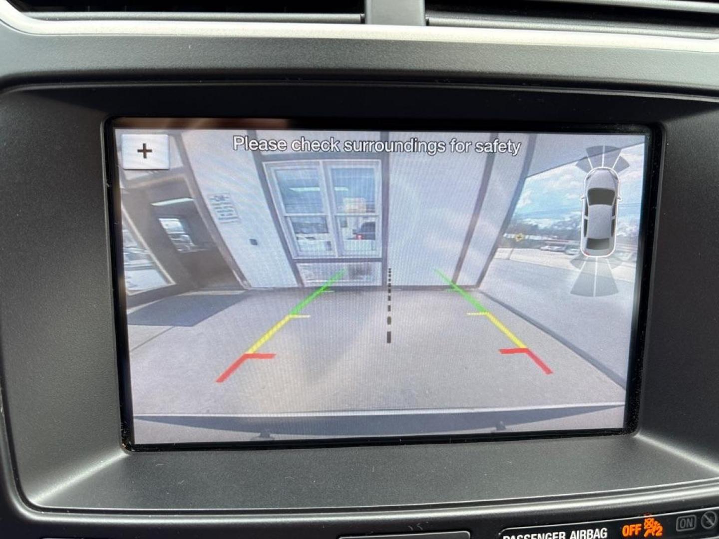 2017 GOLD FORD EXPLORER XLT (1FM5K8D85HG) with an 3.5L engine, Automatic transmission, located at 503 First Street, Canonsburg, PA, 15317, (724) 745-0566, 40.266006, -80.178413 - Photo#32