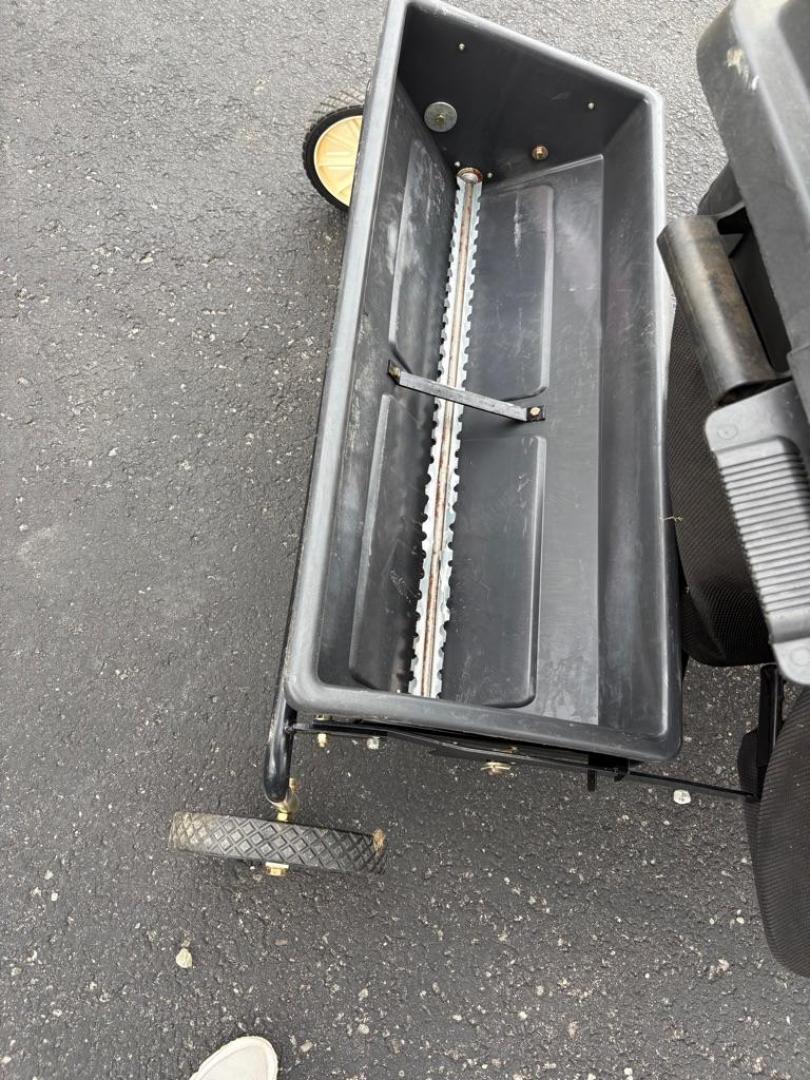 BROWN CRAFTSMAN DSY4500 RIDING TRACTOR (CRAFTSMAN) with an 24HP engine, Automatic transmission, located at 503 First Street, Canonsburg, PA, 15317, (724) 745-0566, 40.266006, -80.178413 - CRAFTSMAN DYS4500 RIDING TRACTOR WITH BAGGER AND SEED SPREADER. INTEK TWIN 24OHV ENGINE. GOOD CONDITION - Photo#2