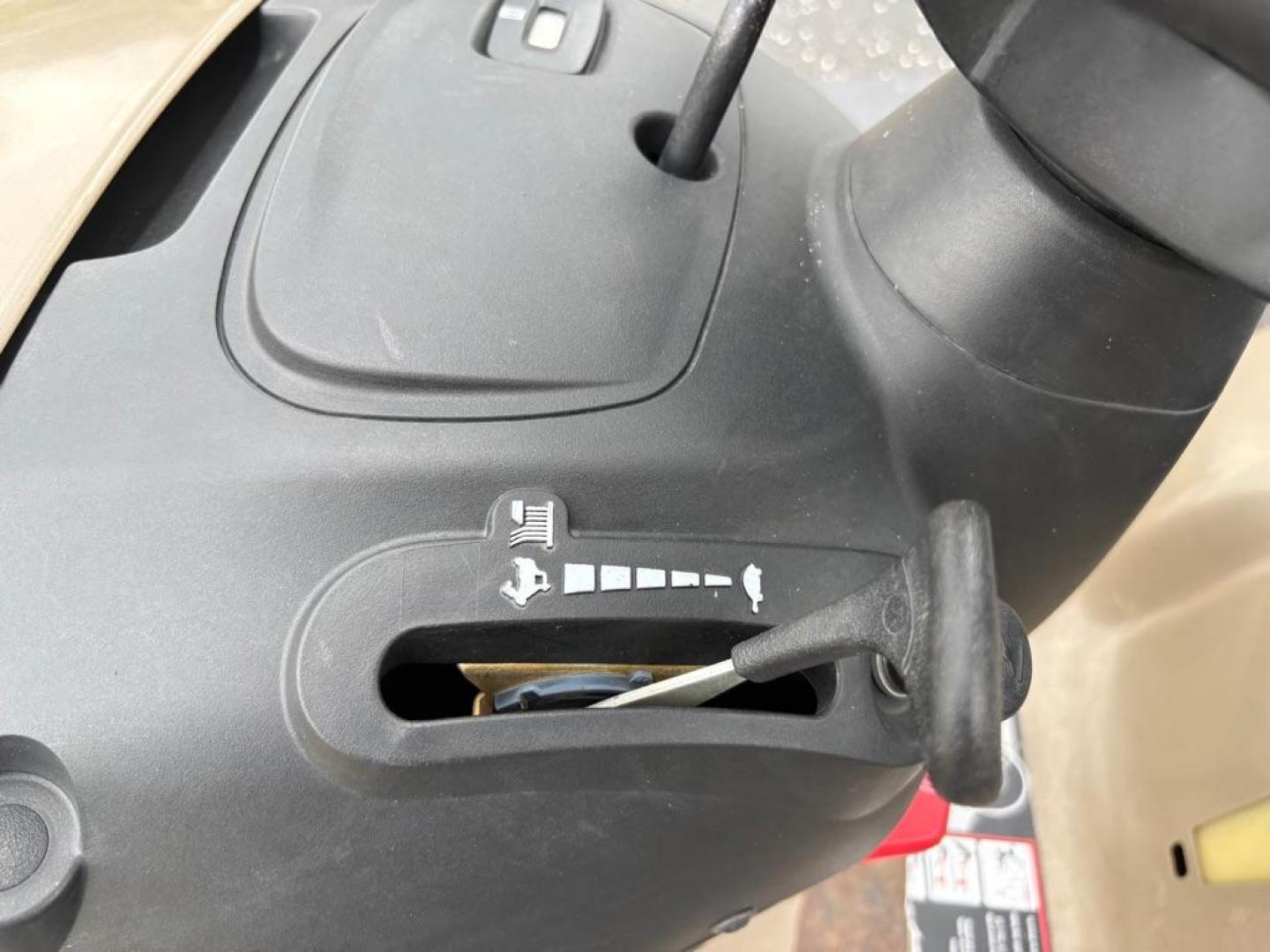 BROWN CRAFTSMAN DSY4500 RIDING TRACTOR (CRAFTSMAN) with an 24HP engine, Automatic transmission, located at 503 First Street, Canonsburg, PA, 15317, (724) 745-0566, 40.266006, -80.178413 - CRAFTSMAN DYS4500 RIDING TRACTOR WITH BAGGER AND SEED SPREADER. INTEK TWIN 24OHV ENGINE. GOOD CONDITION - Photo#3