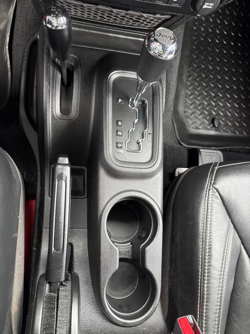 2013 RED JEEP WRANGLER SAHARA (1C4AJWBG4DL) with an 3.6L engine, Automatic transmission, located at 503 First Street, Canonsburg, PA, 15317, (724) 745-0566, 40.266006, -80.178413 - * BRIGHT RED * ONE OWNER * CLEAN CARFAX * LEATHER INTERIOR * AUTOMATIC * 4WD * SAHARA PACKAGE * 3.6L V6 * ONLY 48K MILES If you've been searching for a clean, low-mileage Wrangler, this is the one! Hard to find condition with only 48k miles. Its ready for summer cruising or weekend adven - Photo#29
