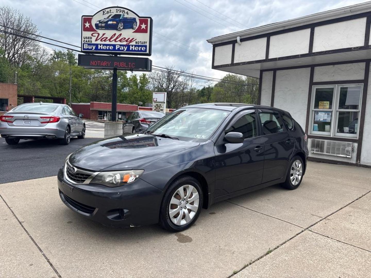 2009 GRAY SUBARU IMPREZA 2.5I (JF1GH61629H) with an 2.5L engine, Automatic transmission, located at 503 First Street, Canonsburg, PA, 15317, (724) 745-0566, 40.266006, -80.178413 - *CLEAN CAR FAX! *AWD! *TWO OWNER! * 4 CYLINDER ENGINE WE FINANCE! APPLY ONLINE: WWW.USEDCARSCANONSBURGPA.COM CALL US TODAY: 724-745-0566 TEXT US: 724-825-1817 - Photo#0
