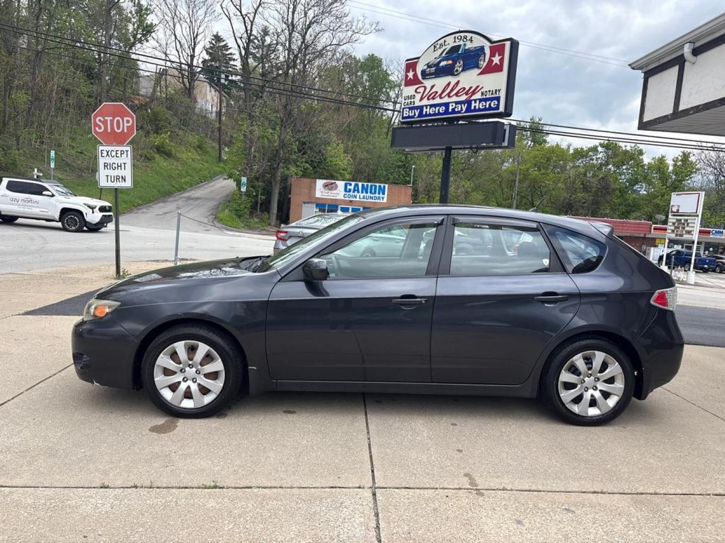 2009 GRAY SUBARU IMPREZA 2.5I (JF1GH61629H) with an 2.5L engine, Automatic transmission, located at 503 First Street, Canonsburg, PA, 15317, (724) 745-0566, 40.266006, -80.178413 - *CLEAN CAR FAX! *AWD! *TWO OWNER! * 4 CYLINDER ENGINE WE FINANCE! APPLY ONLINE: WWW.USEDCARSCANONSBURGPA.COM CALL US TODAY: 724-745-0566 TEXT US: 724-825-1817 - Photo#1