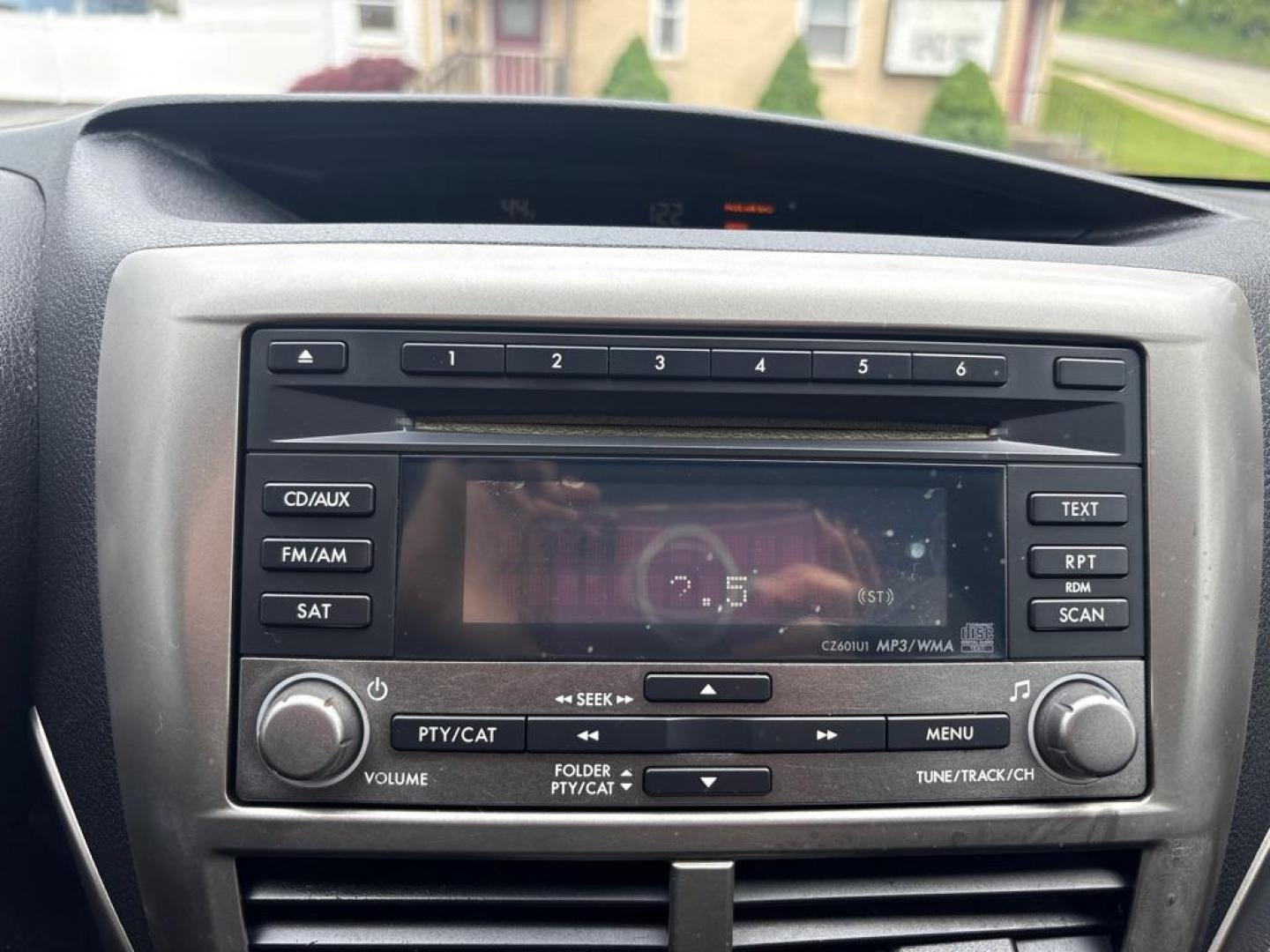 2009 GRAY SUBARU IMPREZA 2.5I (JF1GH61629H) with an 2.5L engine, Automatic transmission, located at 503 First Street, Canonsburg, PA, 15317, (724) 745-0566, 40.266006, -80.178413 - *CLEAN CAR FAX! *AWD! *TWO OWNER! * 4 CYLINDER ENGINE WE FINANCE! APPLY ONLINE: WWW.USEDCARSCANONSBURGPA.COM CALL US TODAY: 724-745-0566 TEXT US: 724-825-1817 - Photo#28