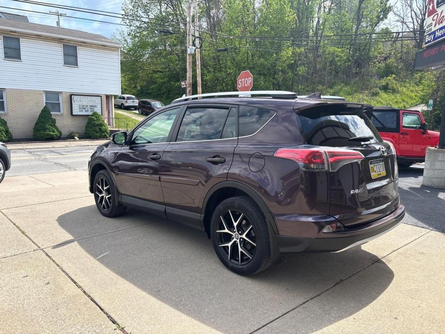 2016 PURPLE TOYOTA RAV4 SE (2T3JFREV6GW) with an 2.5L engine, Automatic transmission, located at 503 First Street, Canonsburg, PA, 15317, (724) 745-0566, 40.266006, -80.178413 - * ONE OWNER! * CLEAN CAR FAX! * AWD * NEW INSPECTION AND FRESH OIL * LEATHER * BACK UP CAMERA * HEATED SEATS 22 CITY / 29 HIGHWAY WE FINANCE! APPLY ONLINE: WWW.USEDCARSCANONSBURGPA.COM CALL US! 724-745-0566 TEXT US! 724-825-1817 - Photo#2