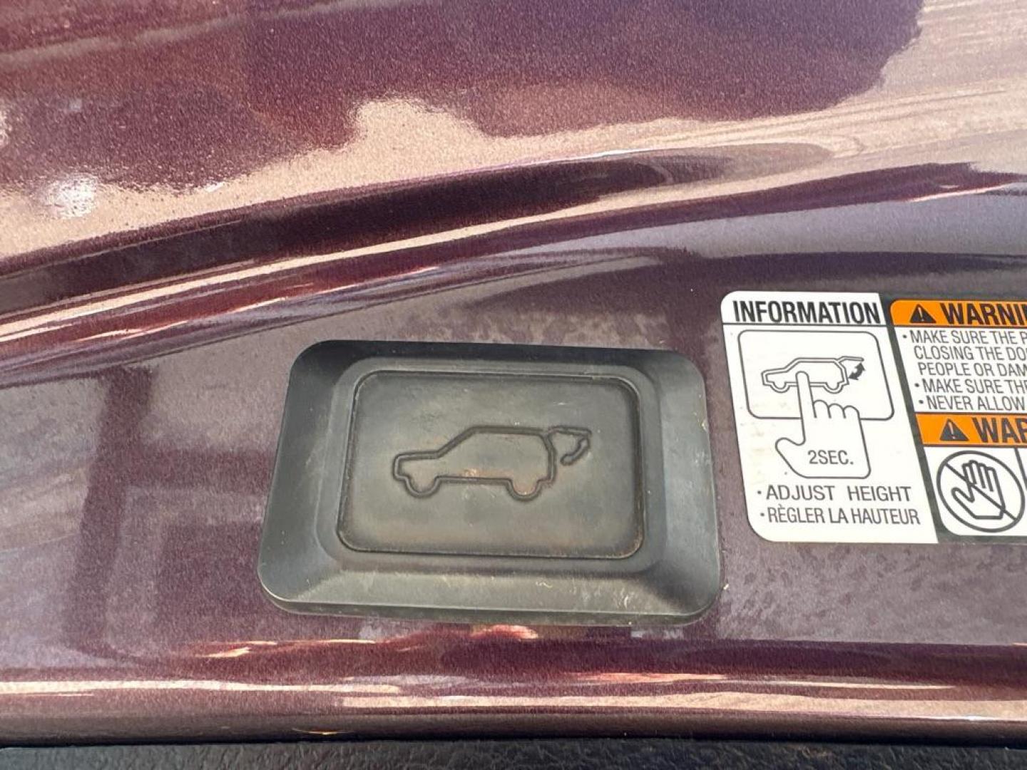2016 PURPLE TOYOTA RAV4 SE (2T3JFREV6GW) with an 2.5L engine, Automatic transmission, located at 503 First Street, Canonsburg, PA, 15317, (724) 745-0566, 40.266006, -80.178413 - * ONE OWNER! * CLEAN CAR FAX! * AWD * NEW INSPECTION AND FRESH OIL * LEATHER * BACK UP CAMERA * HEATED SEATS 22 CITY / 29 HIGHWAY WE FINANCE! APPLY ONLINE: WWW.USEDCARSCANONSBURGPA.COM CALL US! 724-745-0566 TEXT US! 724-825-1817 - Photo#18