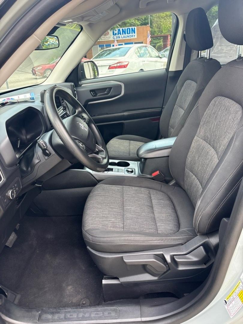 2021 GRAY FORD BRONCO SPORT BIG BEND (3FMCR9B64MR) with an 1.5L engine, Automatic transmission, located at 503 First Street, Canonsburg, PA, 15317, (724) 745-0566, 40.266006, -80.178413 - CLEAN CAR FAX! ONE OWNER! *REAR VIEW CAMERA *SECURICODE KEYLESS KEYPAD *SYNC *SIRIUSXM *ROOF RACK *CLASS II TRAILER TOW PACKAGE WE FINANCE! FAST AND EASY APPROVALS! APPLY ONLINE: WWW.USEDCARSCANONSBURGPA.COM CALL US: 724-745-0566 TEXT US: 724-825-1817- Photo#20