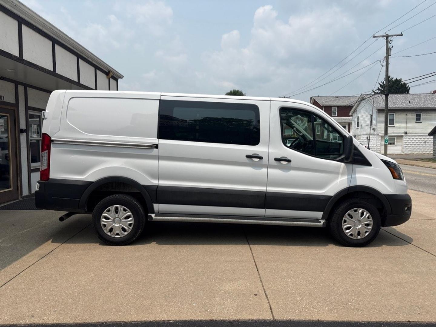 2025 WHITE FORD TRANSIT T-250 (1FTBR1Y8XSK) with an 3.5L engine, Automatic transmission, located at 503 First Street, Canonsburg, PA, 15317, (724) 745-0566, 40.266006, -80.178413- Photo#5