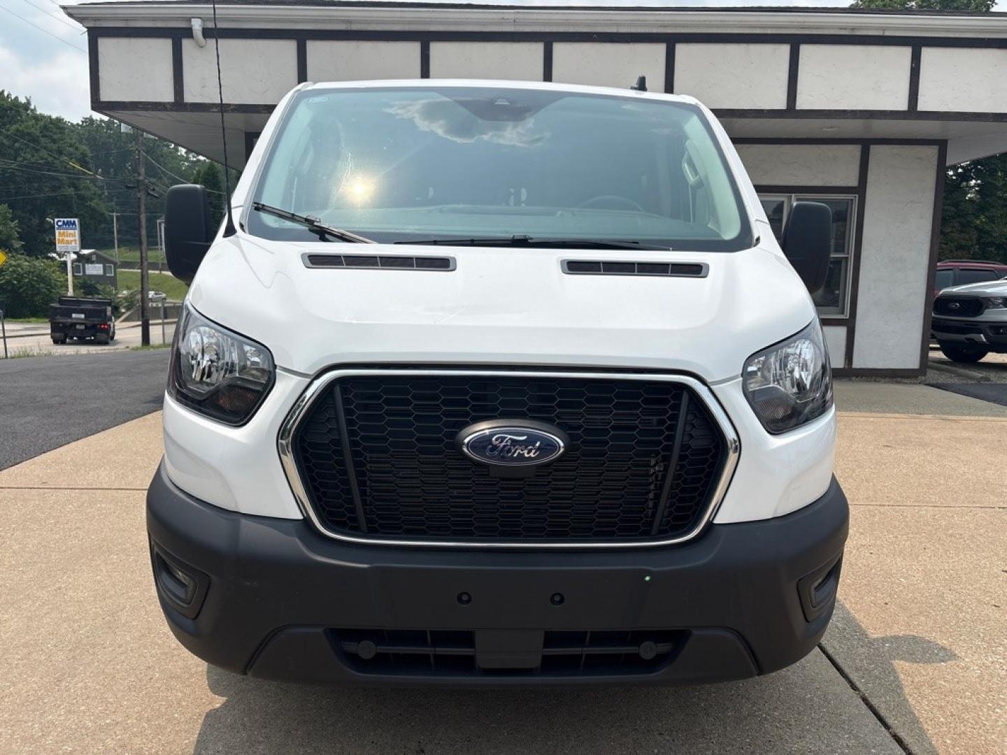 2025 WHITE FORD TRANSIT T-250 (1FTBR1Y8XSK) with an 3.5L engine, Automatic transmission, located at 503 First Street, Canonsburg, PA, 15317, (724) 745-0566, 40.266006, -80.178413- Photo#7