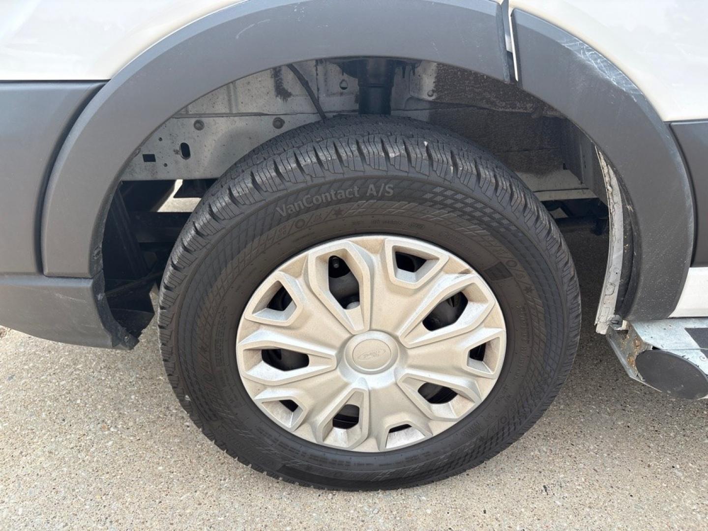 2025 WHITE FORD TRANSIT T-250 (1FTBR1Y8XSK) with an 3.5L engine, Automatic transmission, located at 503 First Street, Canonsburg, PA, 15317, (724) 745-0566, 40.266006, -80.178413- Photo#8