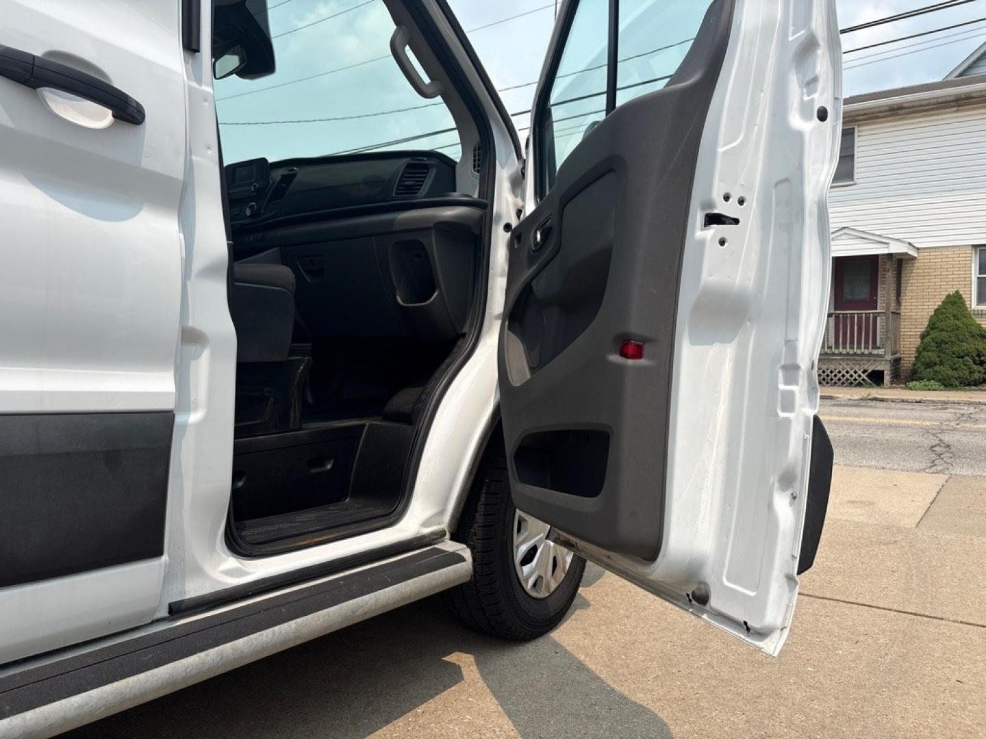 2025 WHITE FORD TRANSIT T-250 (1FTBR1Y8XSK) with an 3.5L engine, Automatic transmission, located at 503 First Street, Canonsburg, PA, 15317, (724) 745-0566, 40.266006, -80.178413- Photo#12