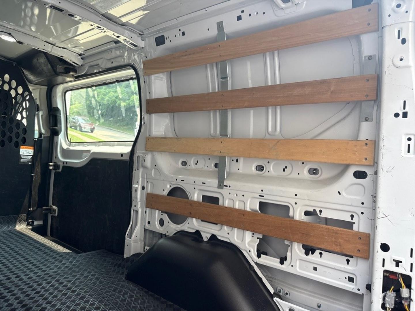 2025 WHITE FORD TRANSIT T-250 (1FTBR1Y8XSK) with an 3.5L engine, Automatic transmission, located at 503 First Street, Canonsburg, PA, 15317, (724) 745-0566, 40.266006, -80.178413- Photo#16