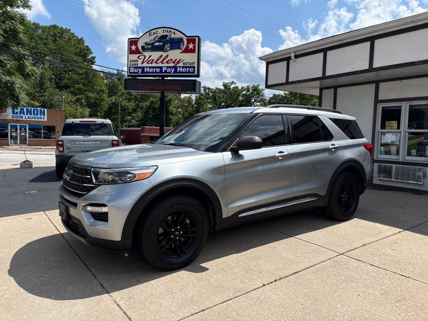 2020 SILVER FORD EXPLORER XLT (1FMSK8DH7LG) with an 2.3L engine, Automatic transmission, located at 503 First Street, Canonsburg, PA, 15317, (724) 745-0566, 40.266006, -80.178413 - CAR FAX AVAILABLE! ESTIMATED MPG: 20 CITY / 27 HIGHWAY 3RD ROW 4WD CRUISE AND AUDIO CONTROL ON THE STEERING WHEEL AM/FM/MP3/SIRRUS XM / BLUETOOTH NAVIGATION HEATED STEERING WHEEL WE FINANCE! FAST AND EASY APPROVALS! APPLY ONLINE: WWW.USEDCARSCANONSBURGPA.COM CALL US: 724-745-0566 TE- Photo#0