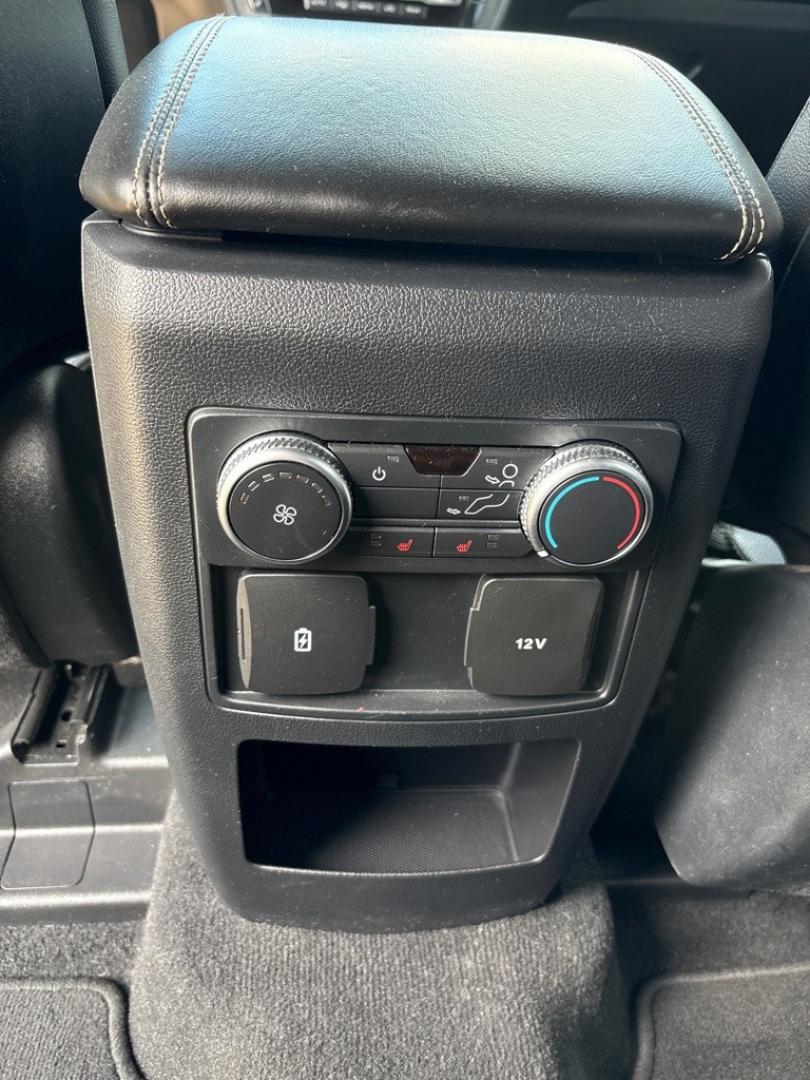 2020 SILVER FORD EXPLORER XLT (1FMSK8DH7LG) with an 2.3L engine, Automatic transmission, located at 503 First Street, Canonsburg, PA, 15317, (724) 745-0566, 40.266006, -80.178413 - CAR FAX AVAILABLE! ESTIMATED MPG: 20 CITY / 27 HIGHWAY 3RD ROW 4WD CRUISE AND AUDIO CONTROL ON THE STEERING WHEEL AM/FM/MP3/SIRRUS XM / BLUETOOTH NAVIGATION HEATED STEERING WHEEL WE FINANCE! FAST AND EASY APPROVALS! APPLY ONLINE: WWW.USEDCARSCANONSBURGPA.COM CALL US: 724-745-0566 TE- Photo#22