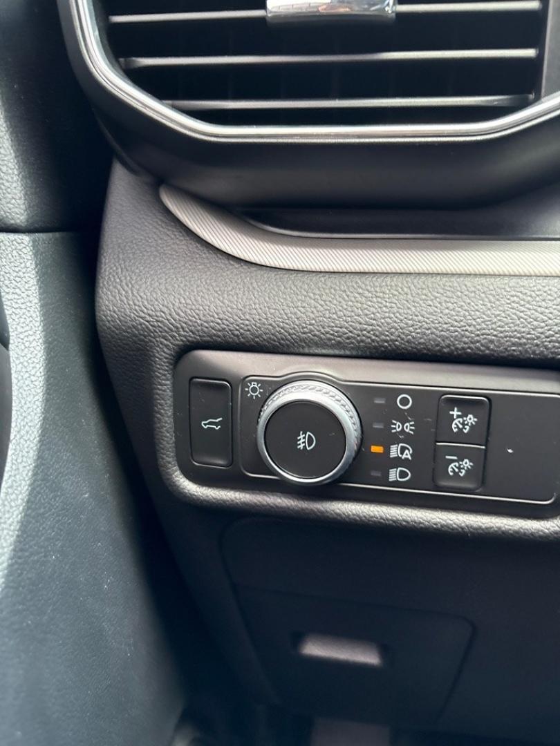2020 SILVER FORD EXPLORER XLT (1FMSK8DH7LG) with an 2.3L engine, Automatic transmission, located at 503 First Street, Canonsburg, PA, 15317, (724) 745-0566, 40.266006, -80.178413 - CAR FAX AVAILABLE! ESTIMATED MPG: 20 CITY / 27 HIGHWAY 3RD ROW 4WD CRUISE AND AUDIO CONTROL ON THE STEERING WHEEL AM/FM/MP3/SIRRUS XM / BLUETOOTH NAVIGATION HEATED STEERING WHEEL WE FINANCE! FAST AND EASY APPROVALS! APPLY ONLINE: WWW.USEDCARSCANONSBURGPA.COM CALL US: 724-745-0566 TE- Photo#31