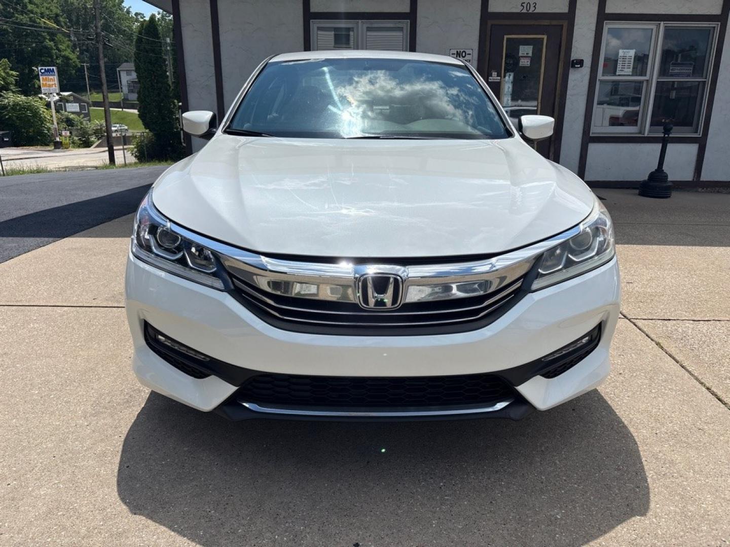2017 WHITE HONDA ACCORD SPORT SPECIAL EDITION (1HGCR2F13HA) with an 2.4L engine, Continuously Variable transmission, located at 503 First Street, Canonsburg, PA, 15317, (724) 745-0566, 40.266006, -80.178413 - CAR FAX AVAILABLE! ESTIMATED MPG: 26 CITY / 34 HIGHWAY EXTRA CLEAN!! BACK-UP CAMERA HEATED LEATHER SEATS DUAL ZONE CLIMATE CONTROL WE FINANCE! FAST AND EASY APPROVALS! APPLY ONLINE: WWW.USEDCARSCANONSBURGPA.COM CALL US: 724-745-0566 TEXT US: 724-825-1817- Photo#7