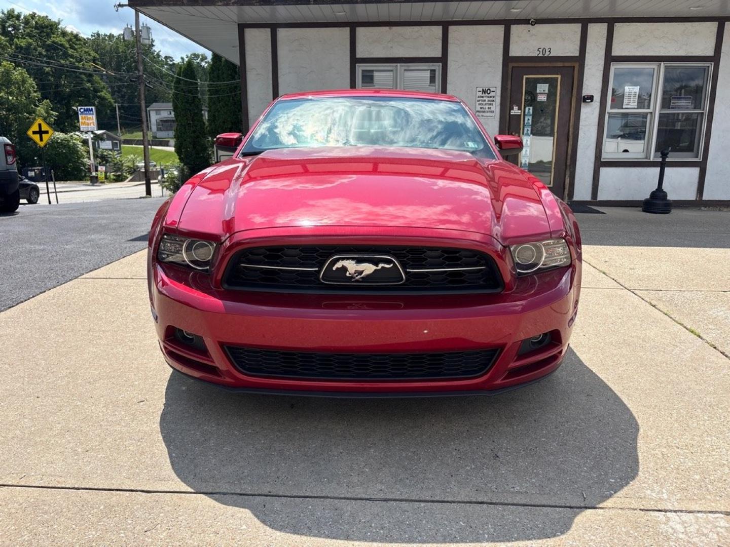 2013 RED FORD MUSTANG (1ZVBP8AM8D5) with an 3.7L engine, Automatic transmission, located at 503 First Street, Canonsburg, PA, 15317, (724) 745-0566, 40.266006, -80.178413- Photo#7