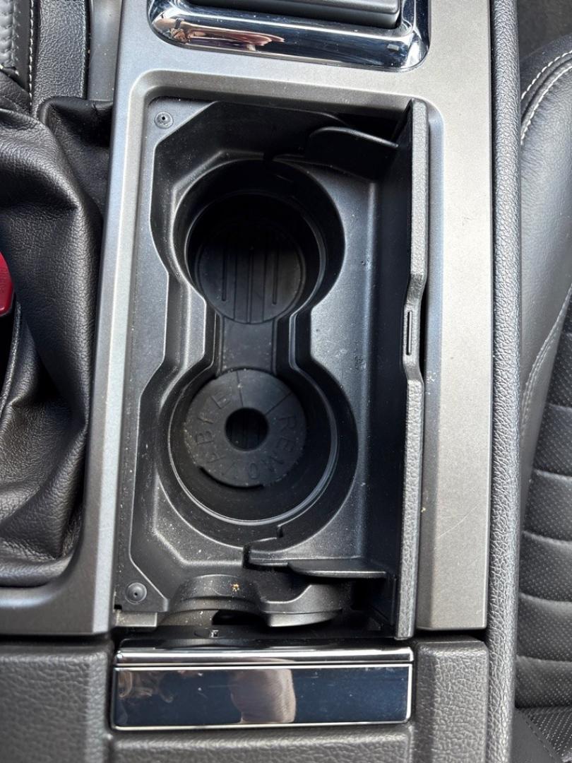 2013 RED FORD MUSTANG (1ZVBP8AM8D5) with an 3.7L engine, Automatic transmission, located at 503 First Street, Canonsburg, PA, 15317, (724) 745-0566, 40.266006, -80.178413- Photo#33