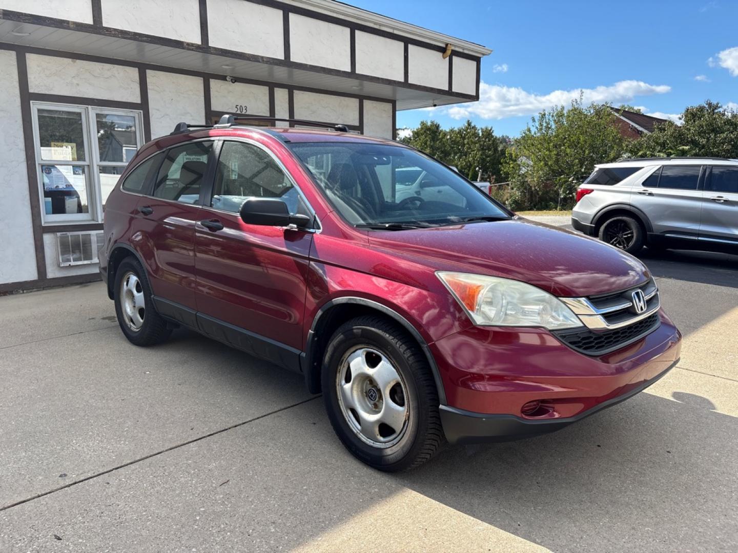 2010 RED HONDA CR-V LX (5J6RE4H31AL) with an 2.4L engine, Automatic transmission, located at 503 First Street, Canonsburg, PA, 15317, (724) 745-0566, 40.266006, -80.178413 - THIS VEHICLE IS BEING SOLD UNDER CONSIGNMENT- Photo#6