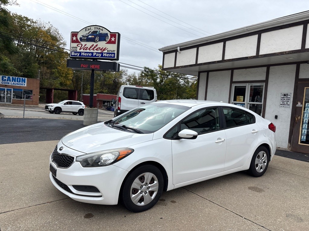 photo of 2016 KIA FORTE LX