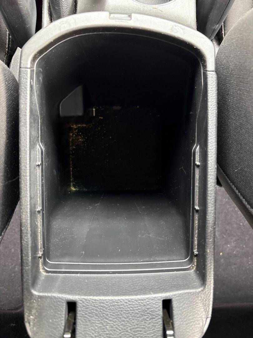 2016 WHITE KIA FORTE LX (KNAFX4A66G5) with an 1.8L engine, Automatic transmission, located at 503 First Street, Canonsburg, PA, 15317, (724) 745-0566, 40.266006, -80.178413- Photo#31