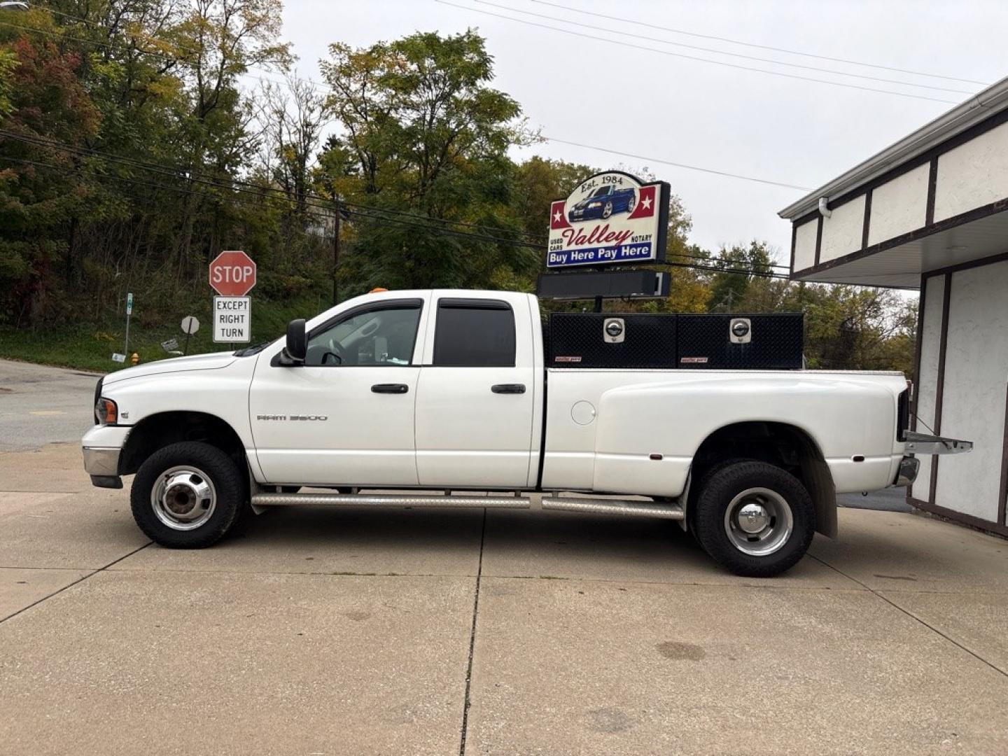 2005 DODGE RAM 3500 ST (3D7MS48C95G) with an 5.9L engine, Automatic transmission, located at 503 First Street, Canonsburg, PA, 15317, (724) 745-0566, 40.266006, -80.178413- Photo#1