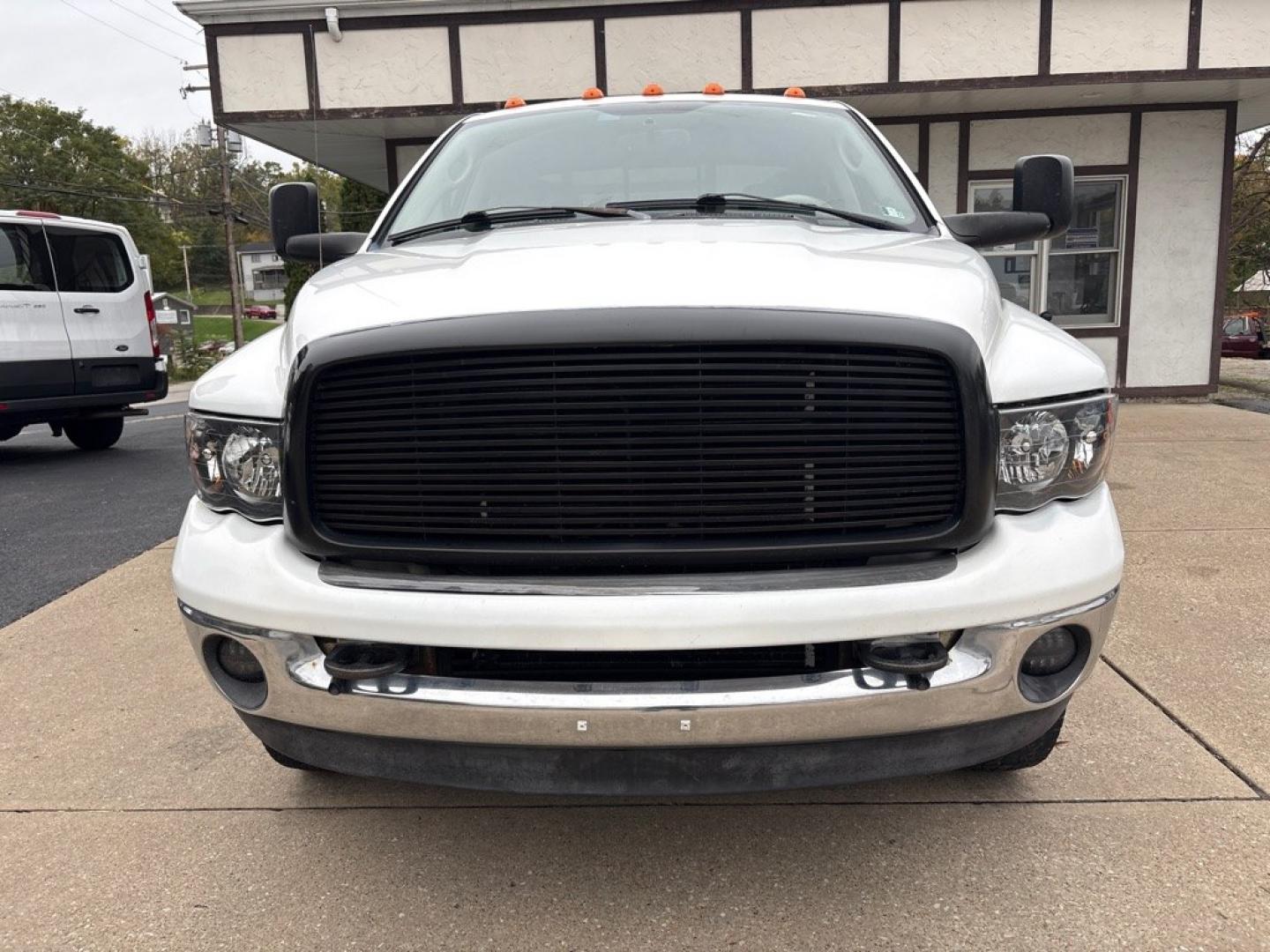 2005 DODGE RAM 3500 ST (3D7MS48C95G) with an 5.9L engine, Automatic transmission, located at 503 First Street, Canonsburg, PA, 15317, (724) 745-0566, 40.266006, -80.178413- Photo#8