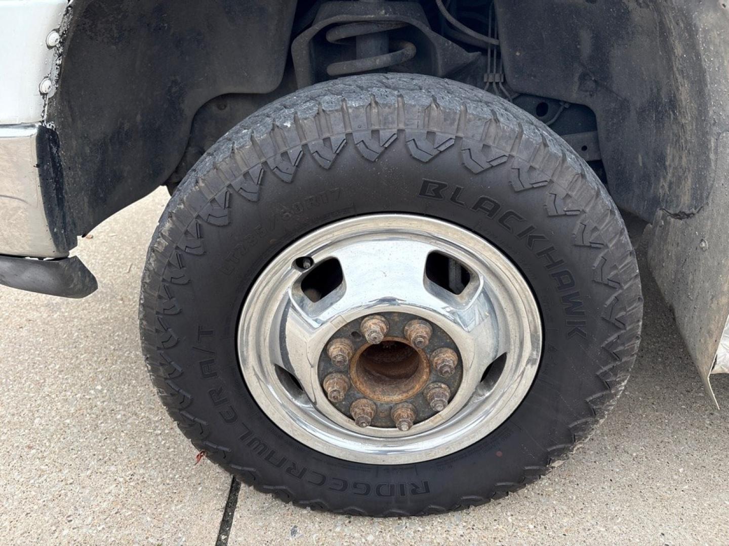 2005 DODGE RAM 3500 ST (3D7MS48C95G) with an 5.9L engine, Automatic transmission, located at 503 First Street, Canonsburg, PA, 15317, (724) 745-0566, 40.266006, -80.178413- Photo#11