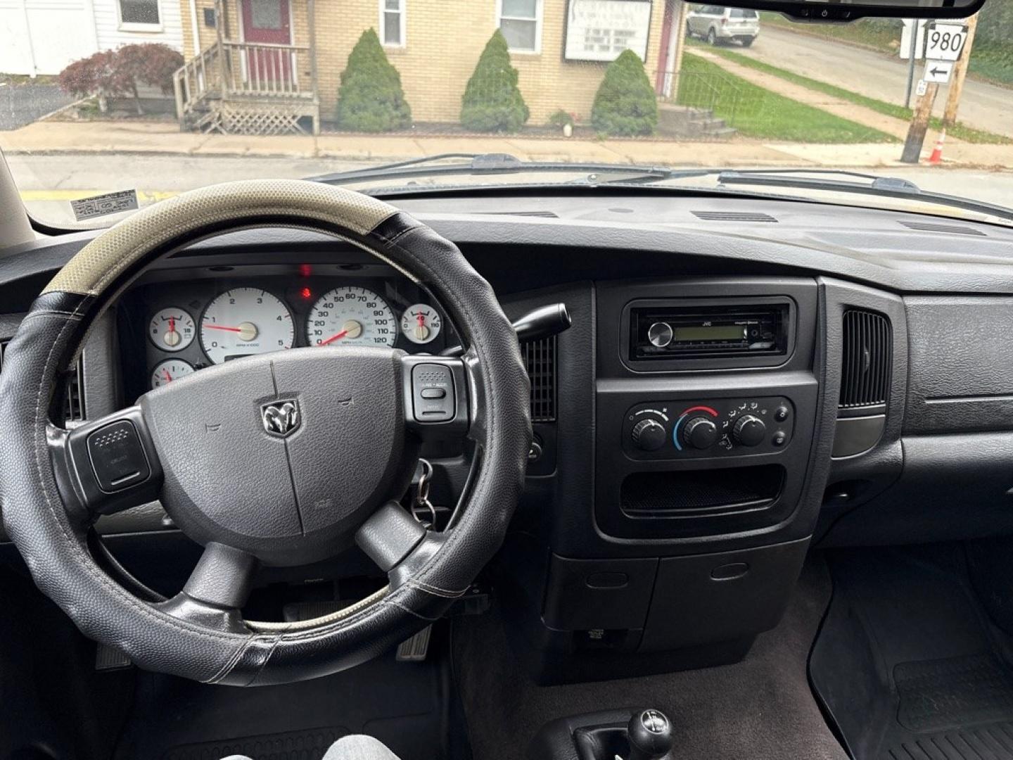 2005 DODGE RAM 3500 ST (3D7MS48C95G) with an 5.9L engine, Automatic transmission, located at 503 First Street, Canonsburg, PA, 15317, (724) 745-0566, 40.266006, -80.178413- Photo#26