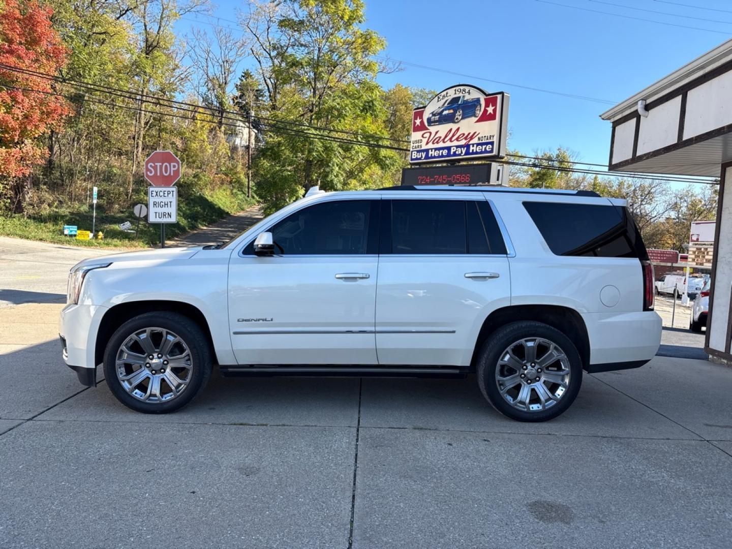 2015 WHITE GMC YUKON DENALI (1GKS2CKJ3FR) with an 6.2L engine, Automatic transmission, located at 503 First Street, Canonsburg, PA, 15317, (724) 745-0566, 40.266006, -80.178413 - THIS VEHICLE IS UNDER CONSIGNMENT CLEAN CAR FAX! ONE OWNER! SUPER CLEAN! MUST SEE! BOSE SURROUND SOUND 3RD ROW 2ND ROW CAPTAIN CHAIRS REAR ENTERTAINMENT TOW PACKAGE SUNROOF HEATED LEATHER SEATS NAVIGATION REAR VIEW CAMERA TRI-ZONE CLIMATE CONTROL WIRELESS CHARGING REMOTE START POWE- Photo#1