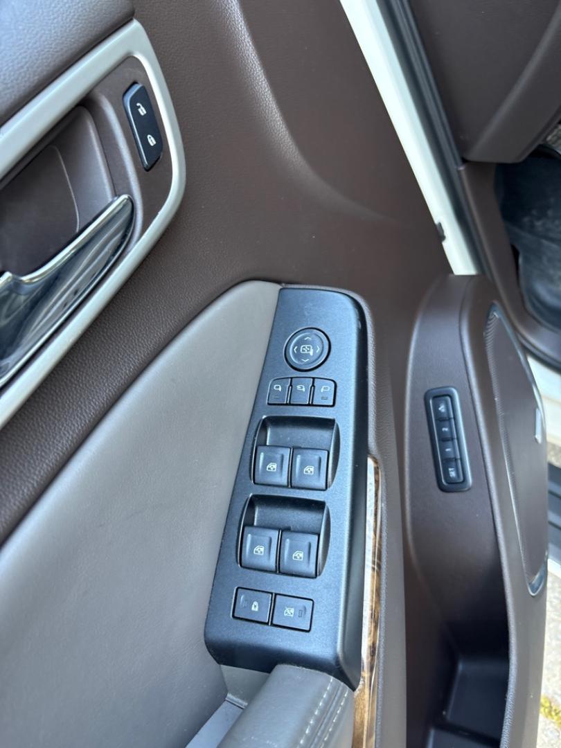 2015 WHITE GMC YUKON DENALI (1GKS2CKJ3FR) with an 6.2L engine, Automatic transmission, located at 503 First Street, Canonsburg, PA, 15317, (724) 745-0566, 40.266006, -80.178413 - THIS VEHICLE IS UNDER CONSIGNMENT CLEAN CAR FAX! ONE OWNER! SUPER CLEAN! MUST SEE! BOSE SURROUND SOUND 3RD ROW 2ND ROW CAPTAIN CHAIRS REAR ENTERTAINMENT TOW PACKAGE SUNROOF HEATED LEATHER SEATS NAVIGATION REAR VIEW CAMERA TRI-ZONE CLIMATE CONTROL WIRELESS CHARGING REMOTE START POWE- Photo#23