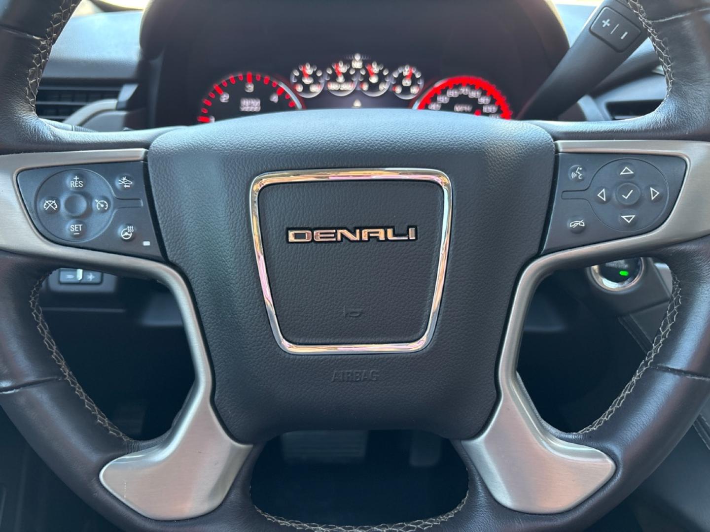 2015 WHITE GMC YUKON DENALI (1GKS2CKJ3FR) with an 6.2L engine, Automatic transmission, located at 503 First Street, Canonsburg, PA, 15317, (724) 745-0566, 40.266006, -80.178413 - THIS VEHICLE IS UNDER CONSIGNMENT CLEAN CAR FAX! ONE OWNER! SUPER CLEAN! MUST SEE! BOSE SURROUND SOUND 3RD ROW 2ND ROW CAPTAIN CHAIRS REAR ENTERTAINMENT TOW PACKAGE SUNROOF HEATED LEATHER SEATS NAVIGATION REAR VIEW CAMERA TRI-ZONE CLIMATE CONTROL WIRELESS CHARGING REMOTE START POWE- Photo#30