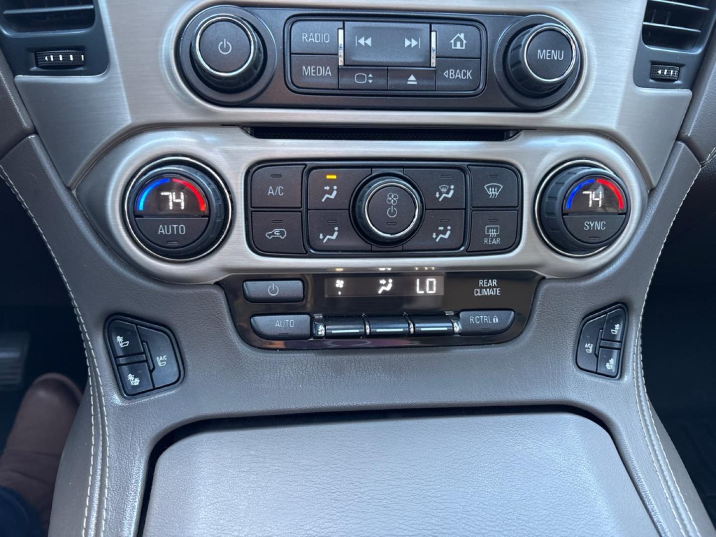 2015 WHITE GMC YUKON DENALI (1GKS2CKJ3FR) with an 6.2L engine, Automatic transmission, located at 503 First Street, Canonsburg, PA, 15317, (724) 745-0566, 40.266006, -80.178413 - THIS VEHICLE IS UNDER CONSIGNMENT CLEAN CAR FAX! ONE OWNER! SUPER CLEAN! MUST SEE! BOSE SURROUND SOUND 3RD ROW 2ND ROW CAPTAIN CHAIRS REAR ENTERTAINMENT TOW PACKAGE SUNROOF HEATED LEATHER SEATS NAVIGATION REAR VIEW CAMERA TRI-ZONE CLIMATE CONTROL WIRELESS CHARGING REMOTE START POWE- Photo#32