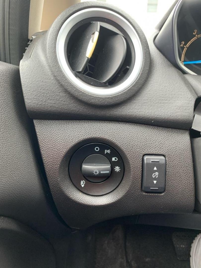 2014 BLACK FORD FIESTA SE (3FADP4BJ7EM) with an 1.6L engine, Automatic transmission, located at 503 First Street, Canonsburg, PA, 15317, (724) 745-0566, 40.266006, -80.178413 - Photo#21