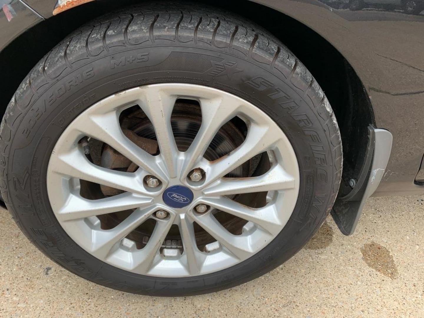 2014 BLACK FORD FIESTA SE (3FADP4BJ7EM) with an 1.6L engine, Automatic transmission, located at 503 First Street, Canonsburg, PA, 15317, (724) 745-0566, 40.266006, -80.178413 - Photo#8